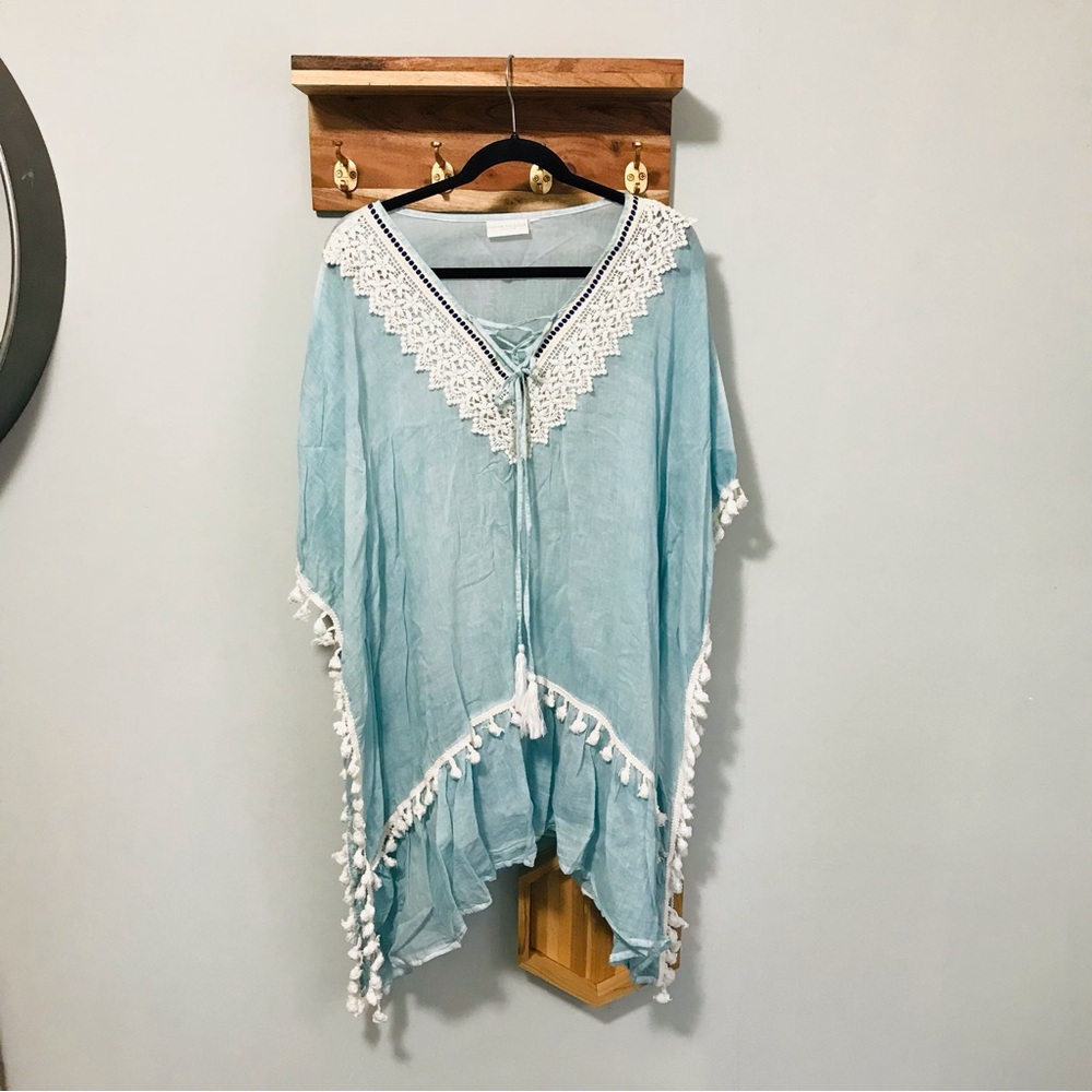 Shiraleah Light Blue Tunic with White Accents